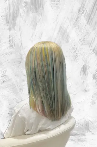 ミディアム 岡田 瞬のヘアスタイル