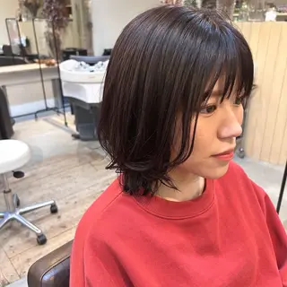 ミディアム 綿貫 美雪のヘアスタイル