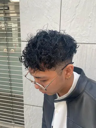 ショート カラー パーマ ヘアアレンジ メンズ キッズ ネイル マツエク・マツパ アイブロウ 🔥漢髪特化メンズ マネージャーYUKIのヘアスタイル