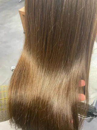 ロング カラー 佐藤　ひなの ／艶髪のヘアスタイル