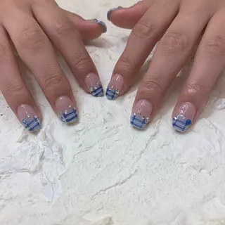 ネイル マキノ ユイのネイルデザイン