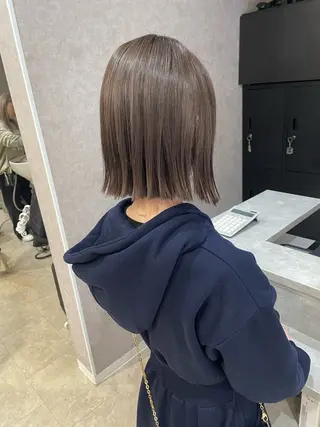 ショート カラー 縮毛矯正ボブ/ 髪質改善/カットのヘアスタイル