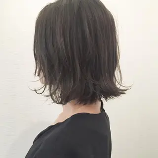 ミディアム カラー 池田 真由美のヘアスタイル