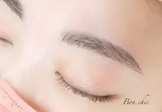 アイブロウ Bon chic所属・Bon chic 四条大宮店のマツエク・マツパデザイン