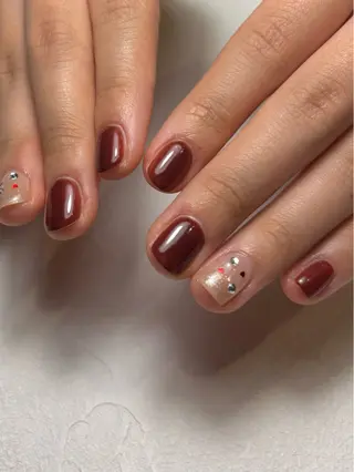 ネイル nozomi 🐏手描きニュアンスのネイルデザイン