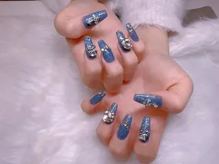 ネイル UMI ネイルサロン新宿🎀のネイルデザイン