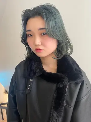 ミディアム 🎀ボブ+ハイトーン シュカ👶🏻のヘアスタイル