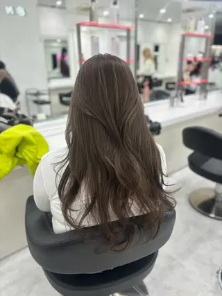 ロング まろっと艶感ブラウン ベージュ🤍まなかのヘアスタイル