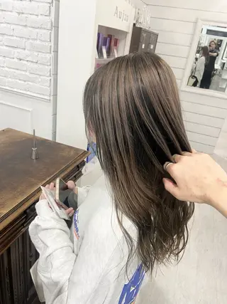 ロング カラー 札幌ブリーチカラー/ ダブルカラー/ドイのヘアスタイル