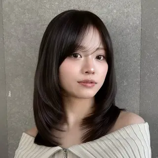 セミロング カラー 艶カラー💖モデル 募集中🐾Yuraのヘアスタイル