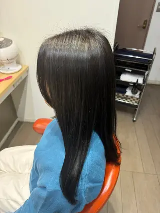 ロング カラー 大塚 しおりのヘアスタイル