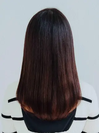 セミロング 山本 夏未のヘアスタイル