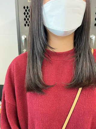 セミロング INORI @de2poのヘアスタイル