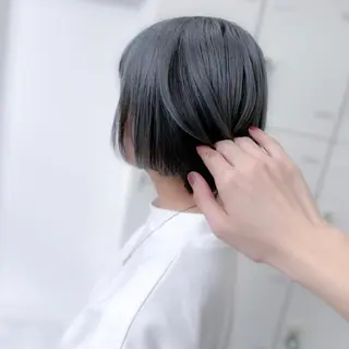 ショート カラー ウルフ&レイヤー特化 まとまる美髪矯正のヘアスタイル