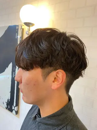 パーマ メンズ 加藤 大河のヘアスタイル