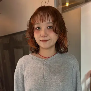 カラー mirai/レイヤー ボブ/デザインのヘアスタイル