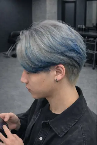 ミディアム カラー ヘアアレンジ メンズ 🔥ニュアンス フェザー小林海斗🔥のヘアスタイル