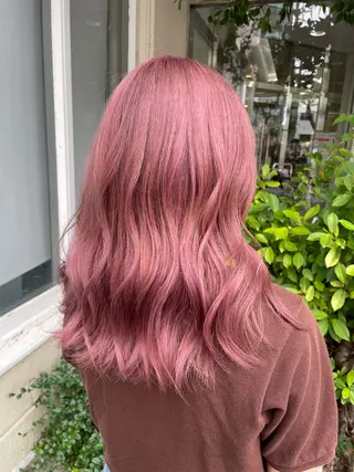 ロング カラー LUXBE LUCE ひなののヘアスタイル