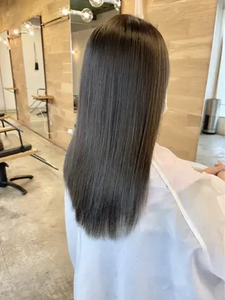 ロング カラー 畑村 まゆみのヘアスタイル