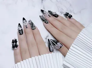 ネイル 🩷Yun nail Salon 本店🩷のネイルデザイン