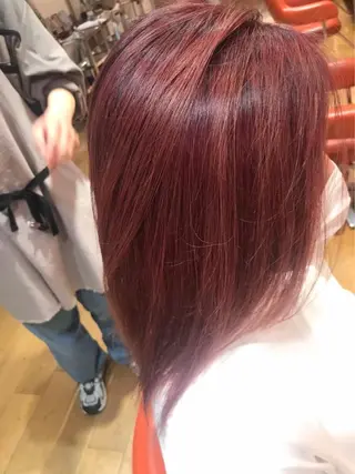 ロング カラー 森岡 紗羽のヘアスタイル