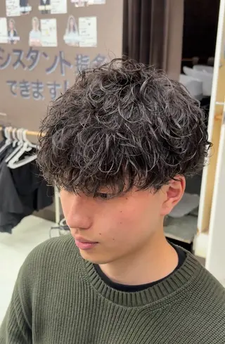 ショート パーマ 小芝涼介/レイヤー /メンズパーマ✂️のヘアスタイル