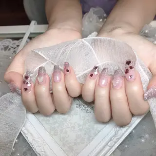 ネイル Eveネイル チップスカルプ専門店のネイルデザイン