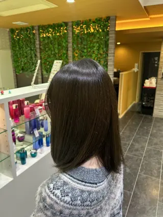 ミディアム カラー 大長 広菜のヘアスタイル