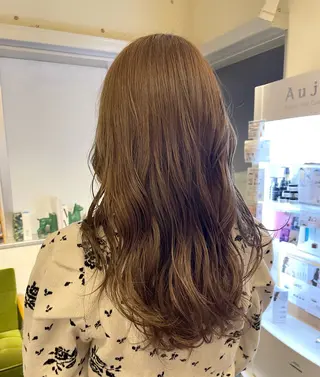 ロング 加藤 未夢のヘアスタイル