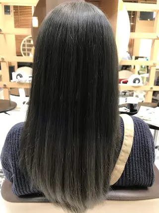 カラー Blossom 橋本のヘアスタイル