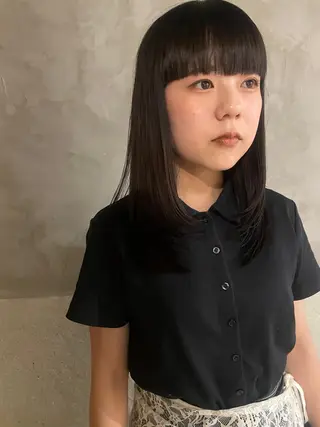 セミロング さの あやねのヘアスタイル