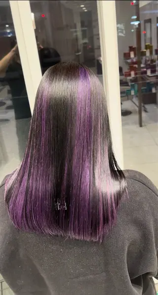 セミロング カラー 【複雑履歴ブリーチ】 中村　玲仁のヘアスタイル