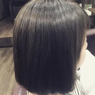 ミディアム カラー パーマ embrace エンブレイスのヘアスタイル