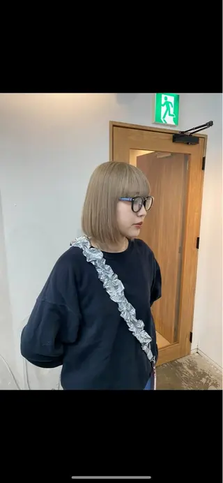 ショート カラー カットモデル୨୧大阪 梅田タカシマリナ♡のヘアスタイル