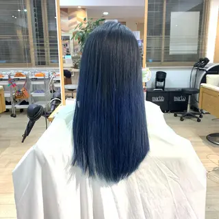 ロング ハッシュ・ウルフ🐺 小顔レイヤー松山直史のヘアスタイル