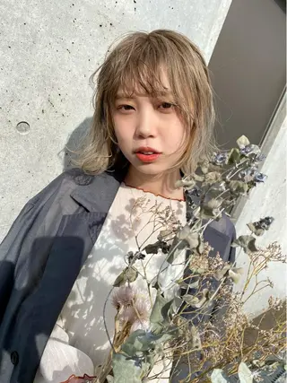 ミディアム 立野 希沙のヘアスタイル