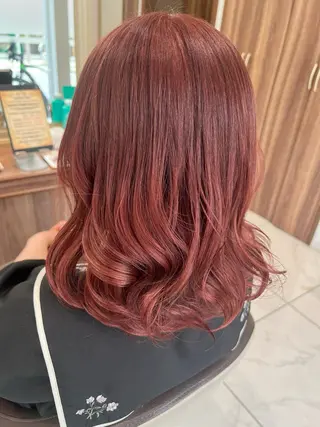 カラー 長尾菜々美🐰 ／ハイトーンカラーのヘアスタイル