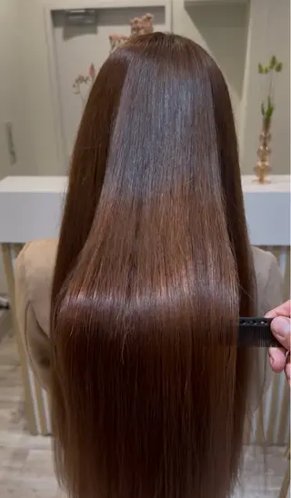 ロング 美髪矯正・ブリーチ 矯正🫧秋元ゆたかのヘアスタイル