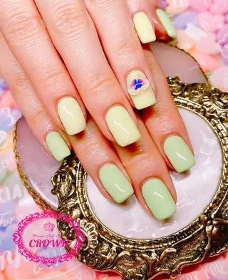 ネイル CROWN プライベートサロンのネイルデザイン