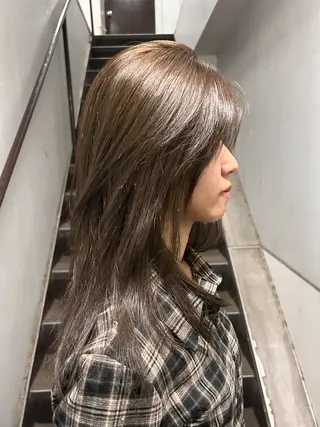 ロング カラー 透明感カラー/ ニュアンスヘア🪽のヘアスタイル