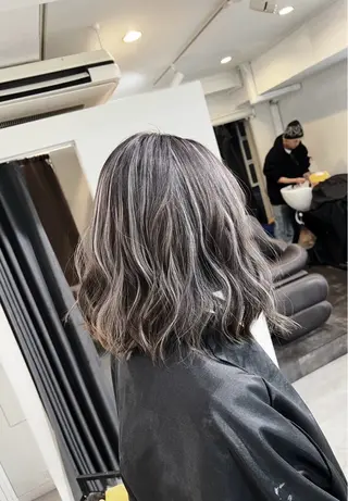 ミディアム カラー ROBIN所属・指名数No.1 /NAOYAのヘアスタイル