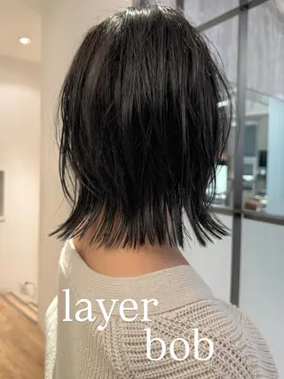 セミロング 須藤 優真 切りっぱなしボブのヘアスタイル
