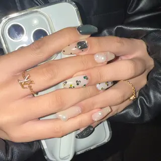 ネイル OAK兵庫 SORAのネイルデザイン