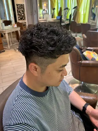 パーマ メンズ メンズパーマ特化🔥 ツイスパ/シャドウのヘアスタイル