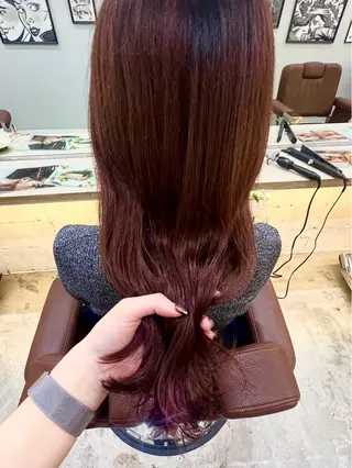 カラー 與座 小遥のヘアスタイル