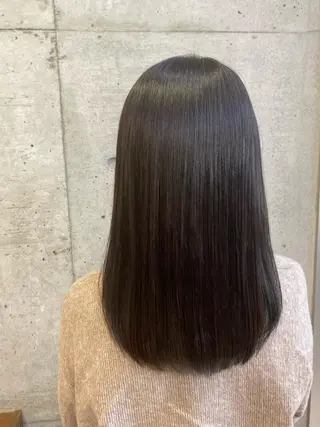 カラー 大栗 佑也  髪質改善のヘアスタイル