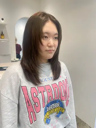 ミディアム カラー 𝘚𝘶𝘻𝘶 𓂃𓈒𓏸のヘアスタイル