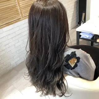 ロング カラー 金子 富士のヘアスタイル