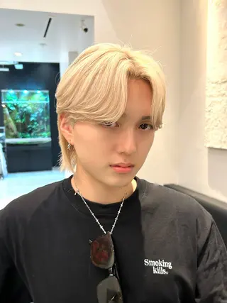 ミディアム カラー メンズ 岡田大志🇰🇷 中/韓メンズヘアのヘアスタイル