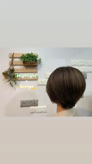 ショート カラー 大人デザイン 🍃MORIKA🍃のヘアスタイル